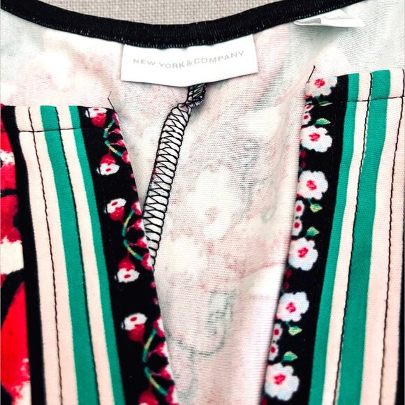 New York & Company Floral Pattern Shift Dress - Picture 5 of 5